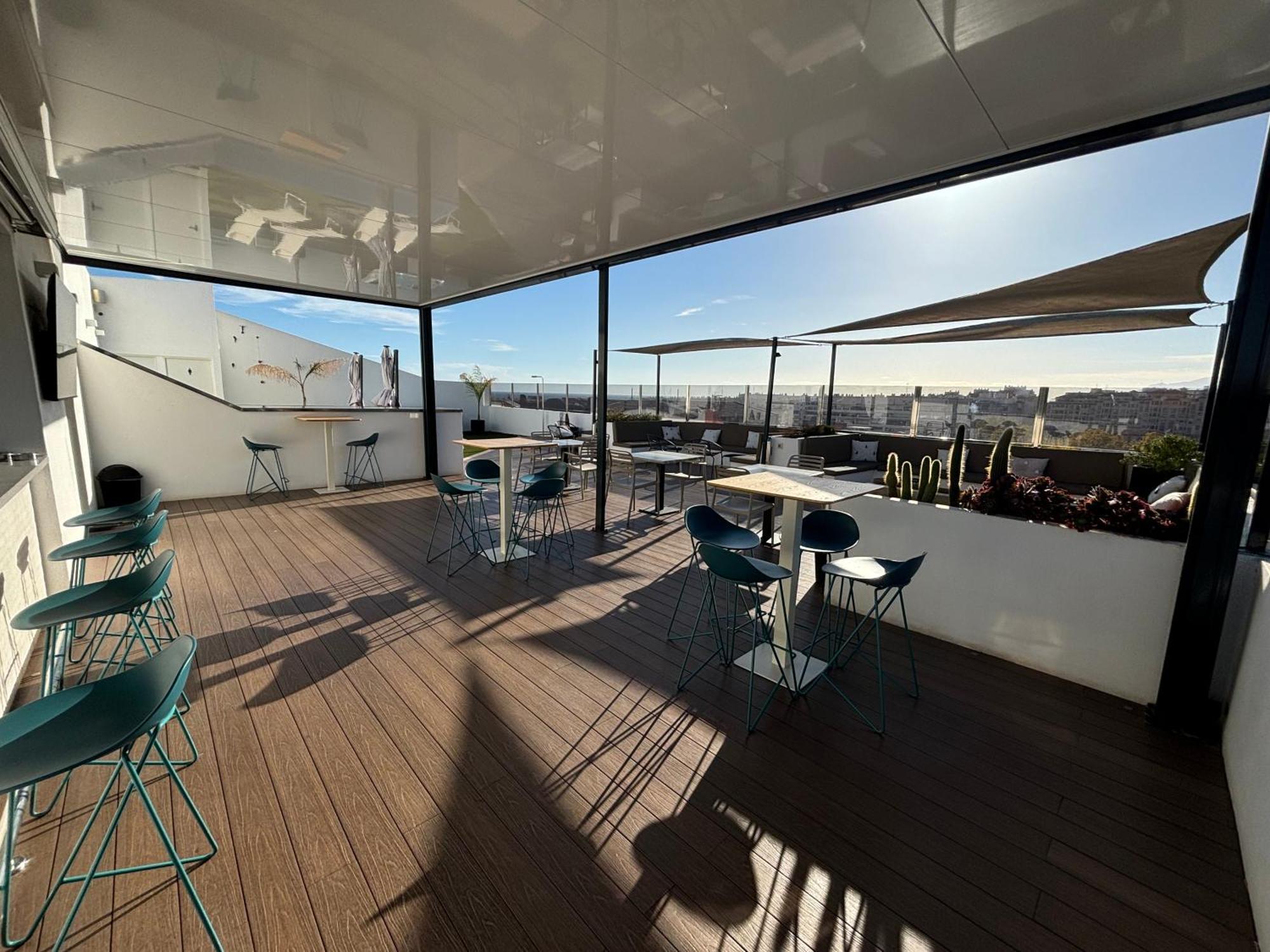 Daos Suites & Terrace Marbella Exterior photo